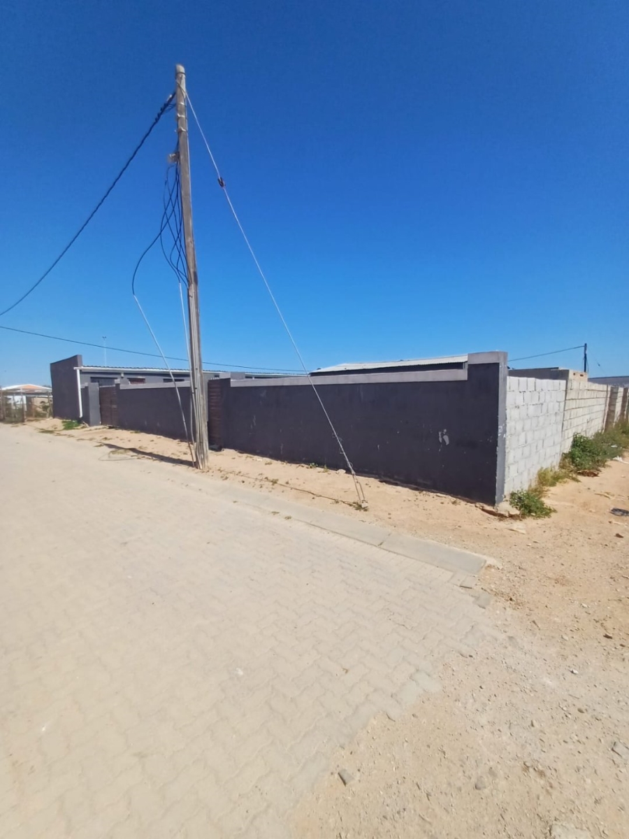2 Bedroom Property for Sale in Govan Mbeki Eastern Cape